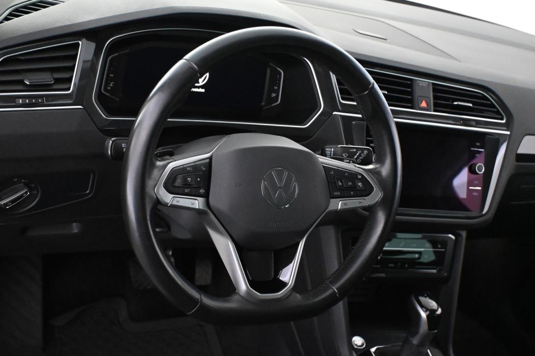 VOLKSWAGEN Tiguan 2021