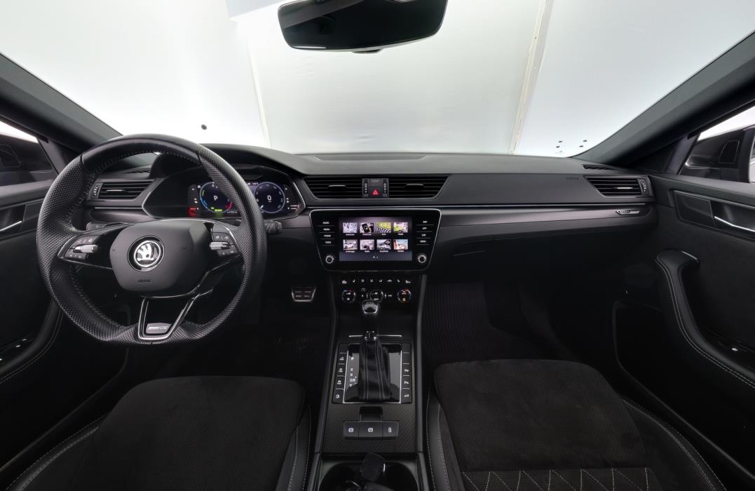 SKODA Superb 2022