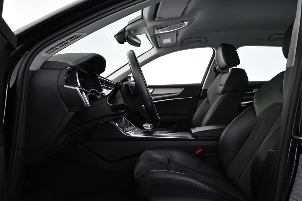 AUDI A6 2023