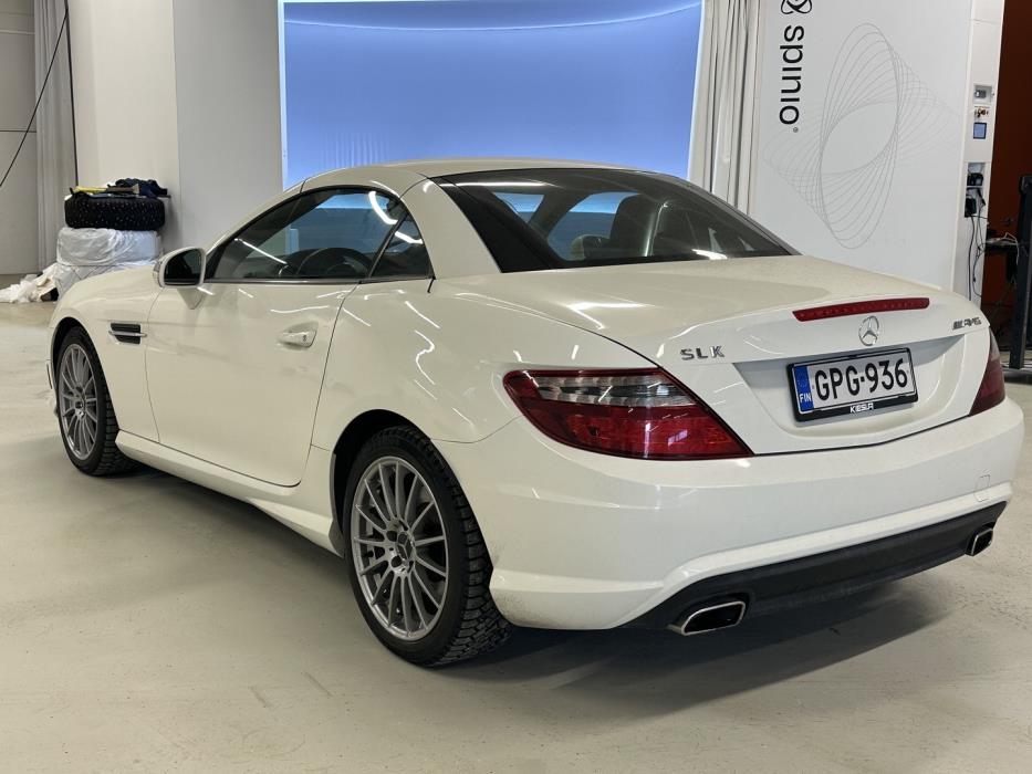 MERCEDES-BENZ SLK 2013