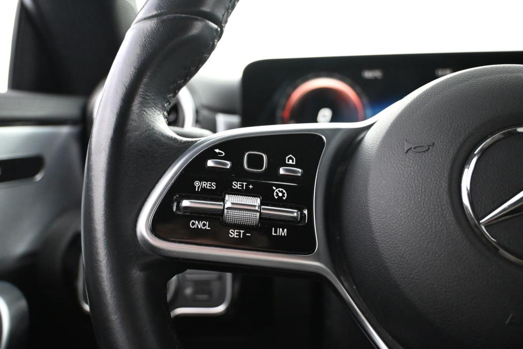 MERCEDES-BENZ CLA 2020