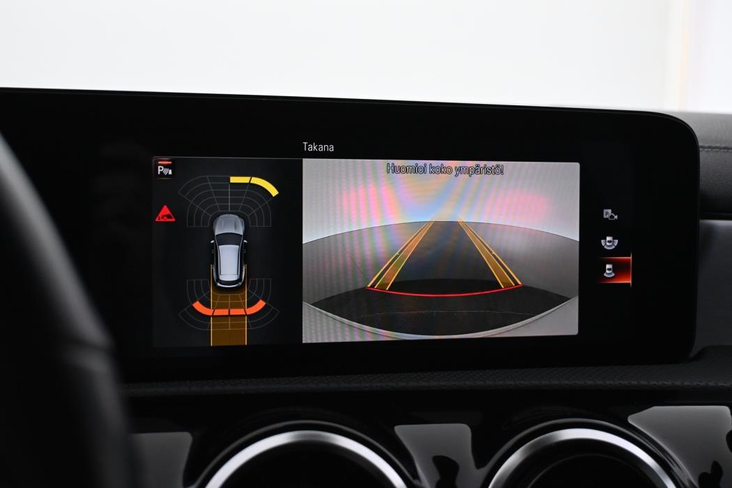 MERCEDES-BENZ CLA 2020