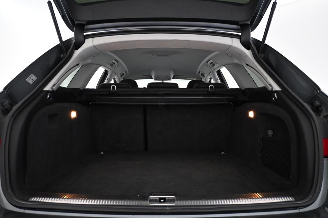 AUDI A4 2015