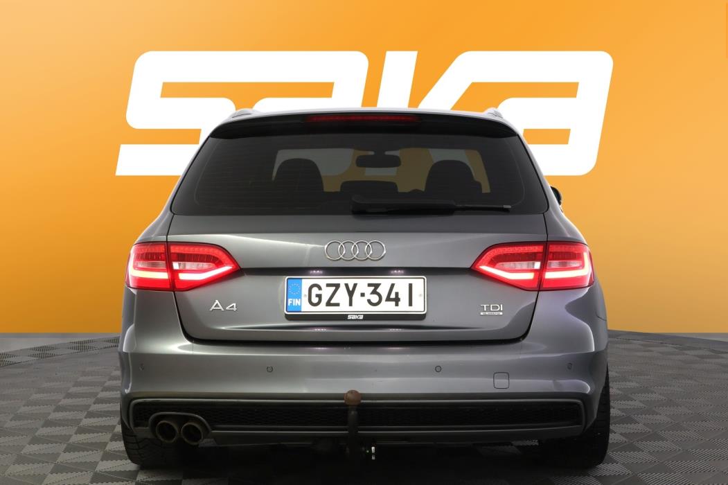AUDI A4 2015