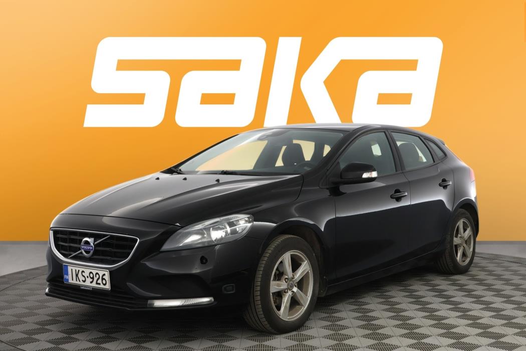 VOLVO V40 2012