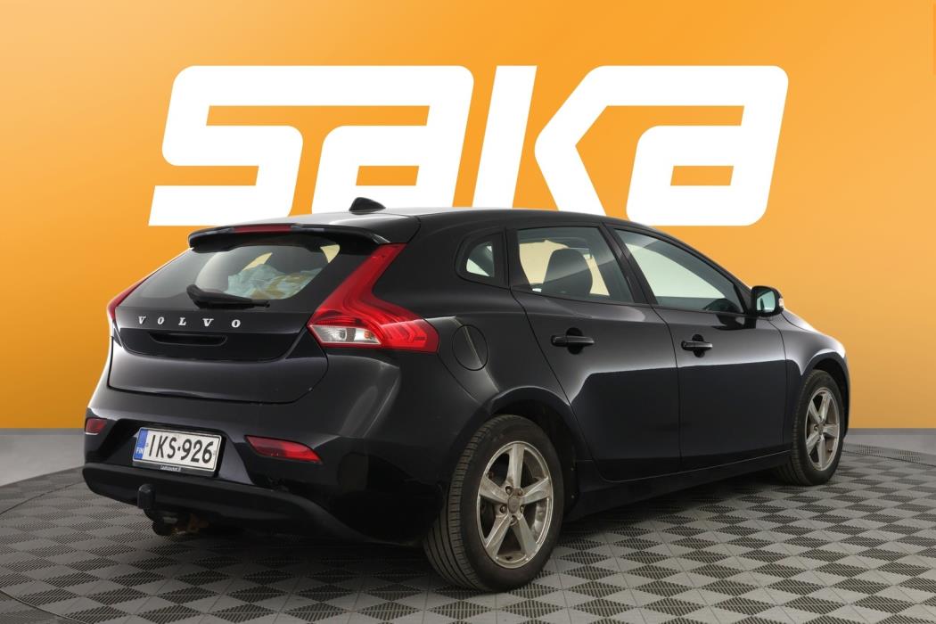 VOLVO V40 2012