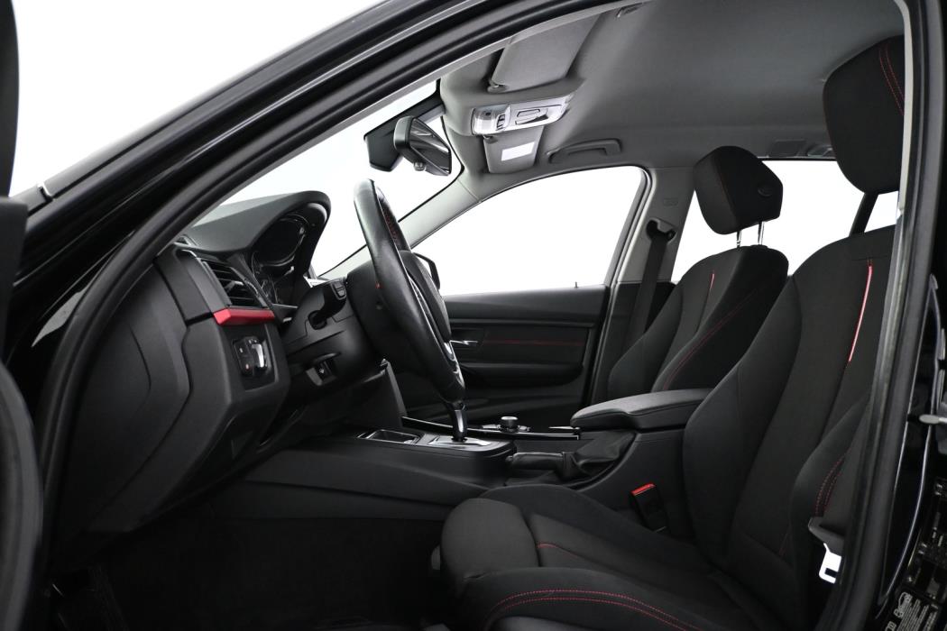BMW 320 2014