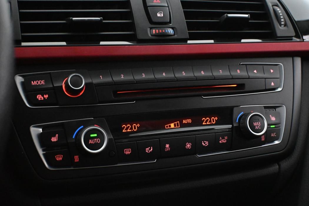 BMW 320 2014