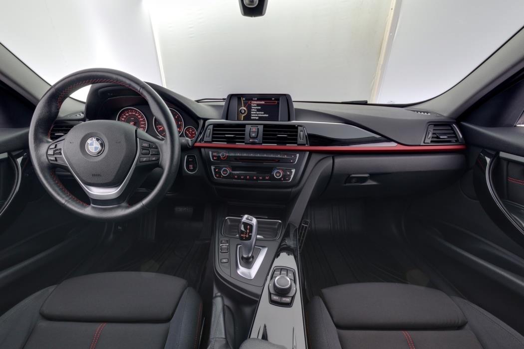 BMW 320 2014