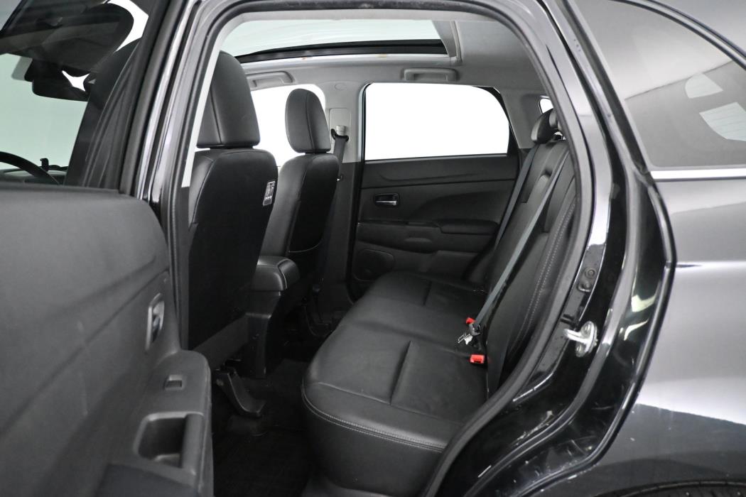 MITSUBISHI ASX 2015