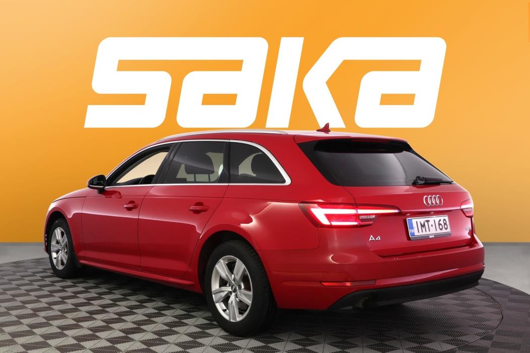 AUDI A4 2018