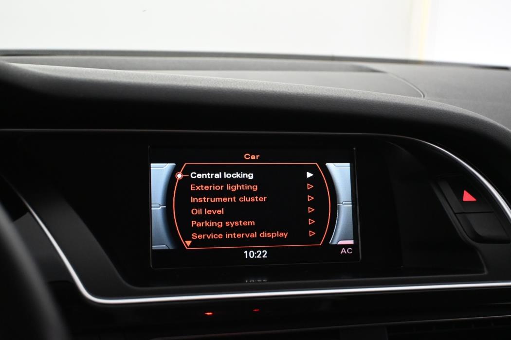 AUDI A4 allroad quattro 2014