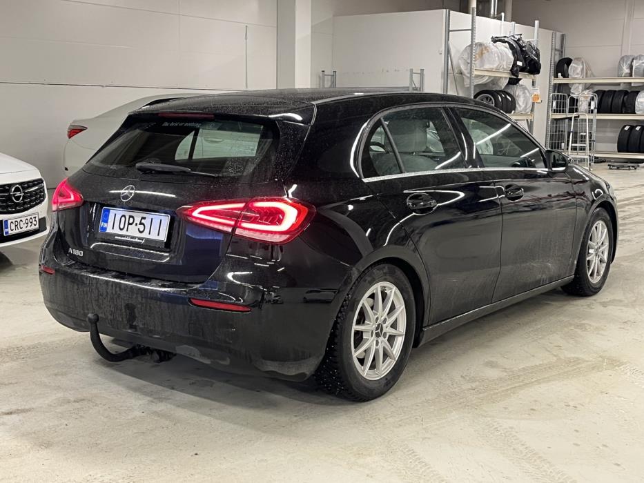 MERCEDES-BENZ A 2019