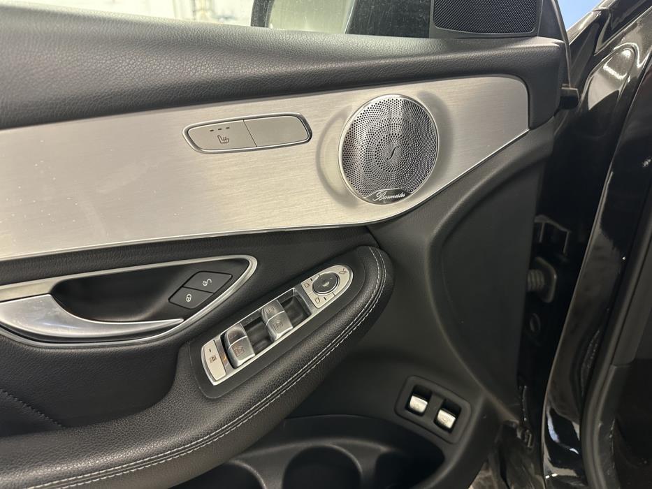 MERCEDES-BENZ GLC 2017