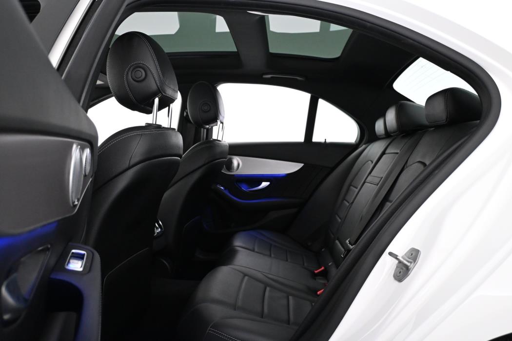 MERCEDES-BENZ C 2021