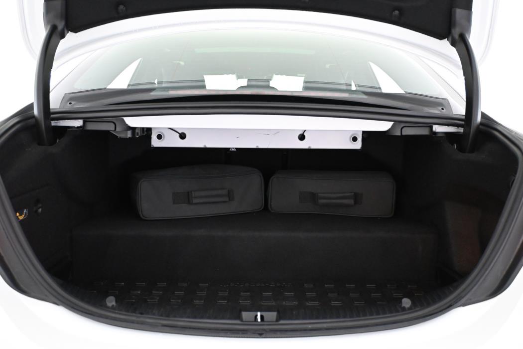 MERCEDES-BENZ C 2021