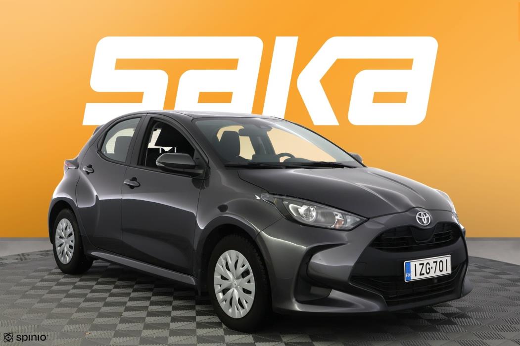 TOYOTA Yaris 2021