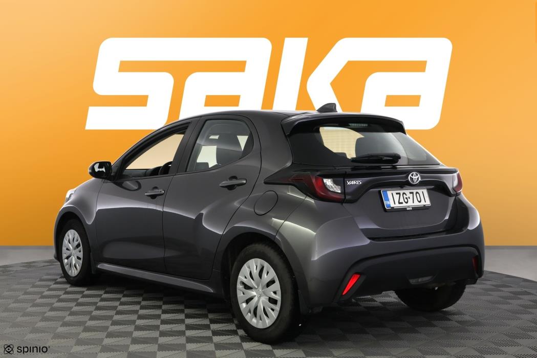 TOYOTA Yaris 2021