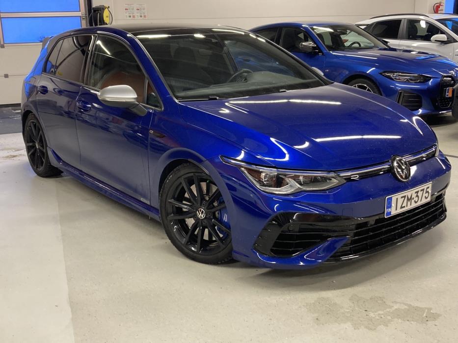 VOLKSWAGEN Golf 2021