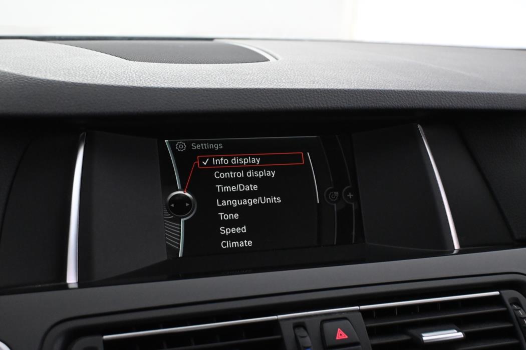 BMW 518 2014