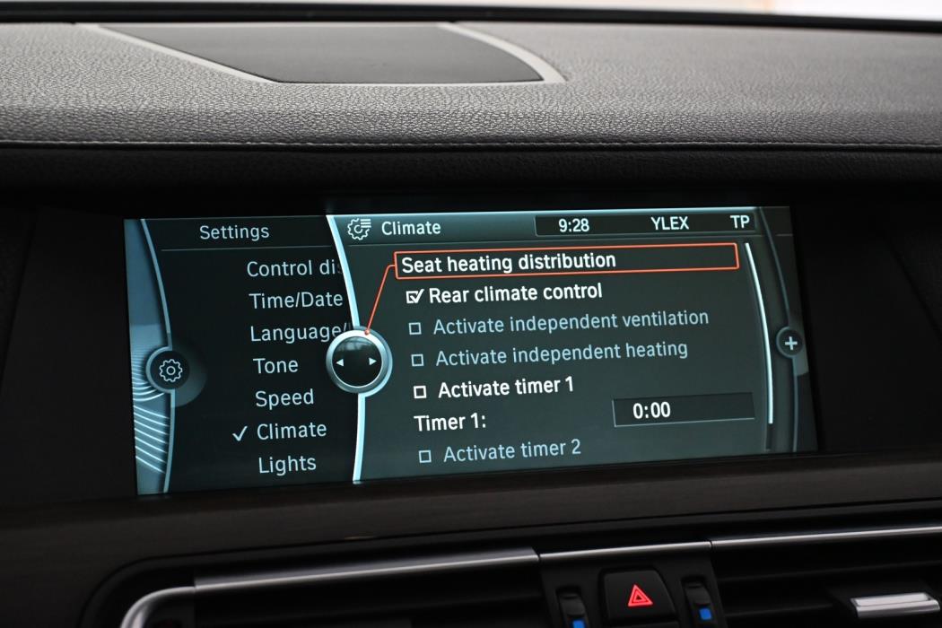 BMW 740 2012