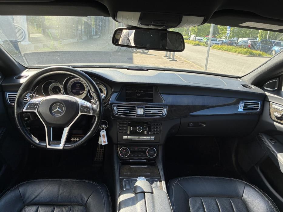 MERCEDES-BENZ CLS 2011