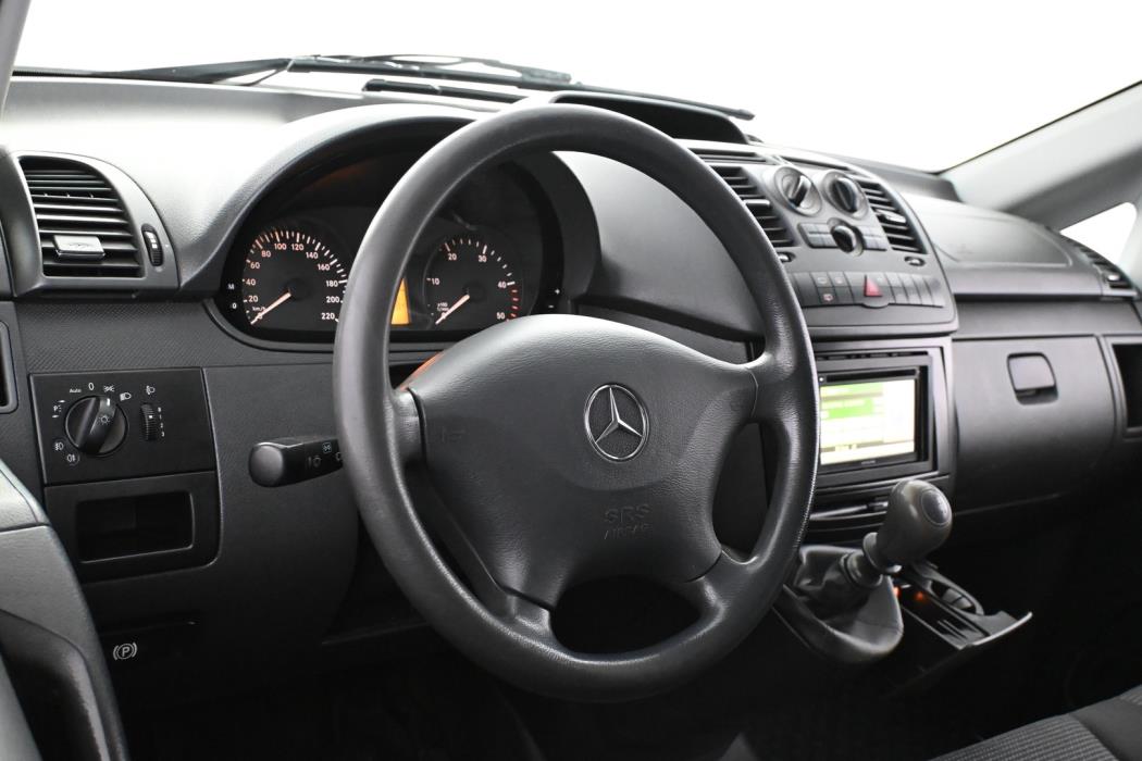 MERCEDES-BENZ Vito 2012
