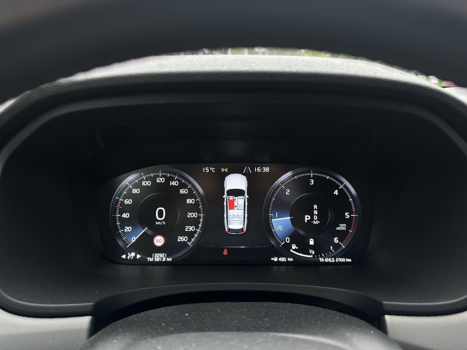 VOLVO V90 Cross Country 2021