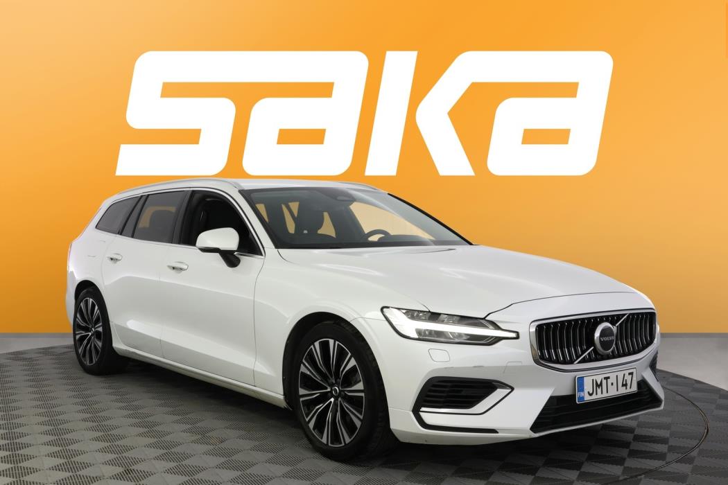 VOLVO V60 2023