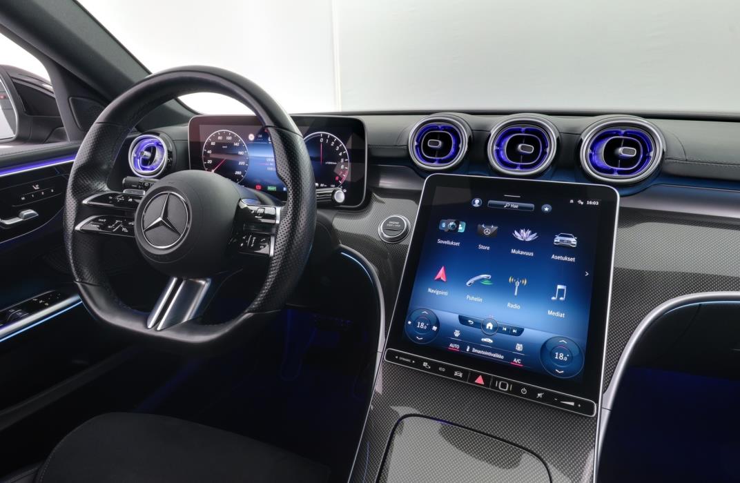 MERCEDES-BENZ C 2022