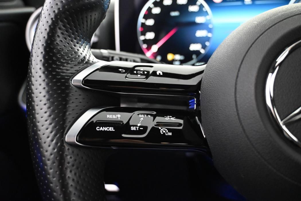 MERCEDES-BENZ C 2022