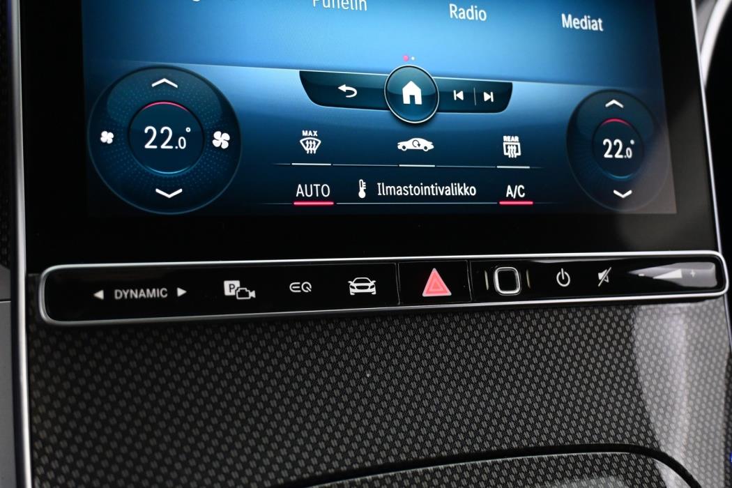 MERCEDES-BENZ C 2022