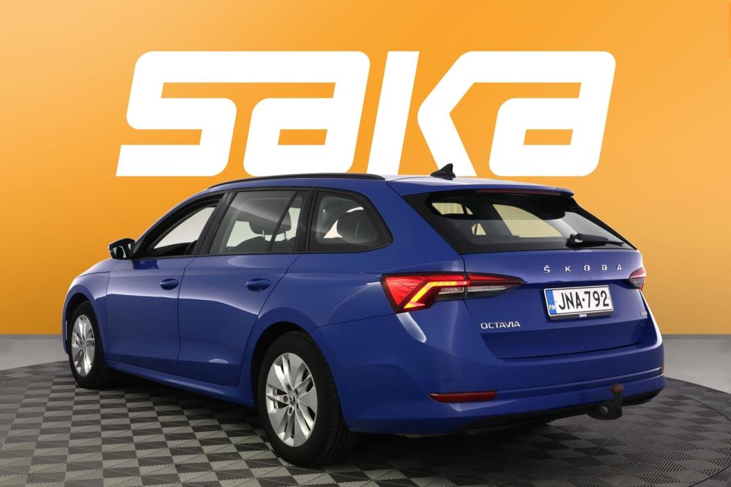 SKODA Octavia 2023