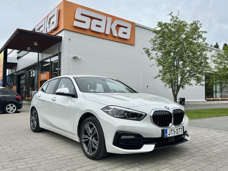 BMW 118 2022