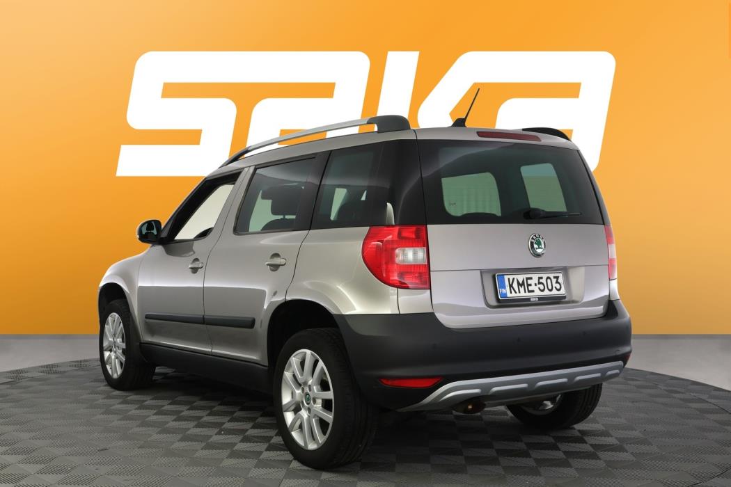 SKODA Yeti 2012