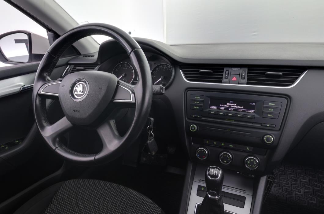 SKODA Octavia 2014