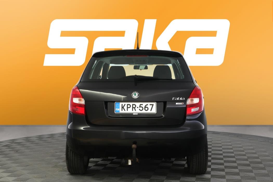 SKODA Fabia 2012