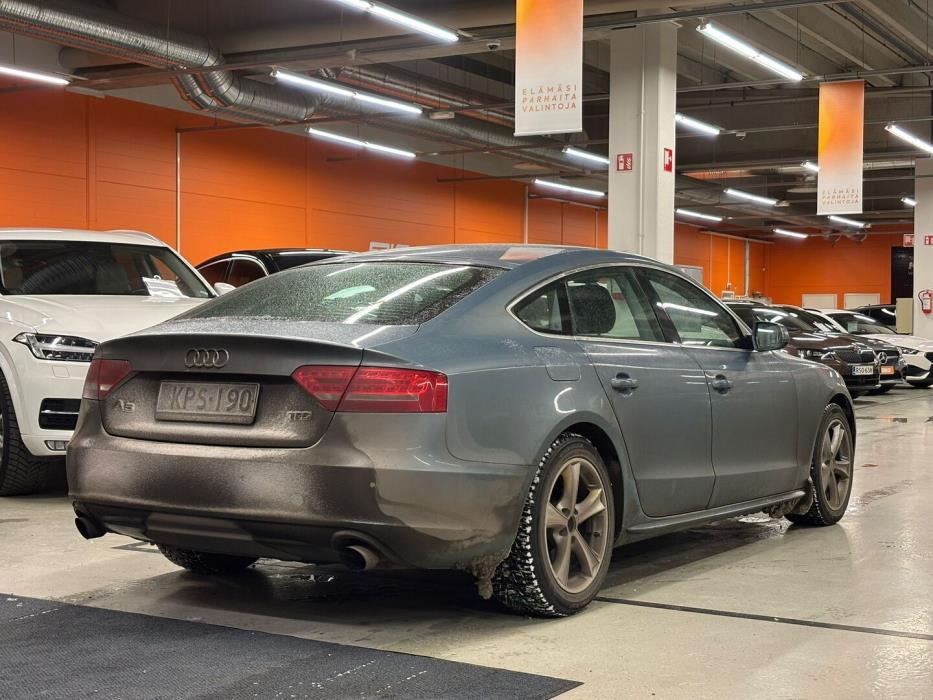 AUDI A5 2011