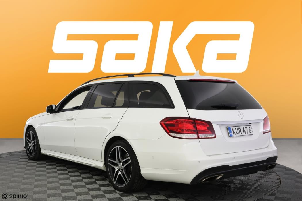 MERCEDES-BENZ E 2016