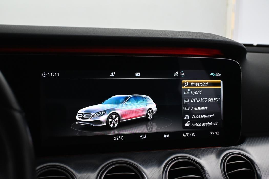 MERCEDES-BENZ E 2020