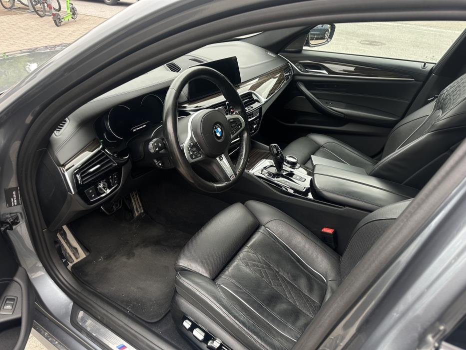 BMW 540 2018