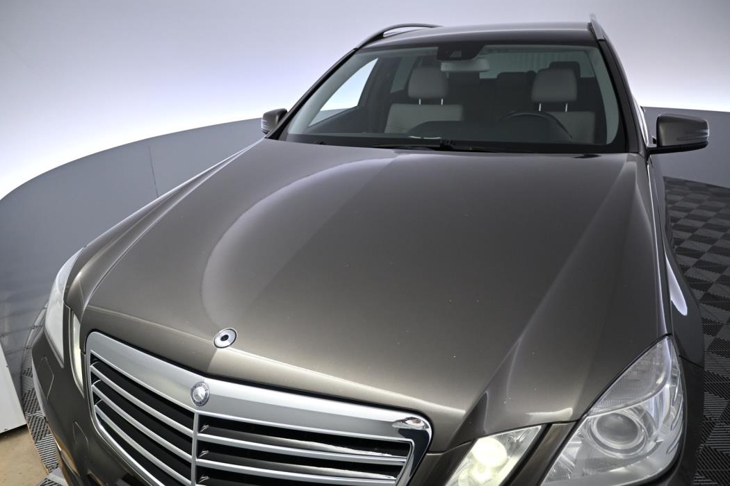MERCEDES-BENZ E 2013