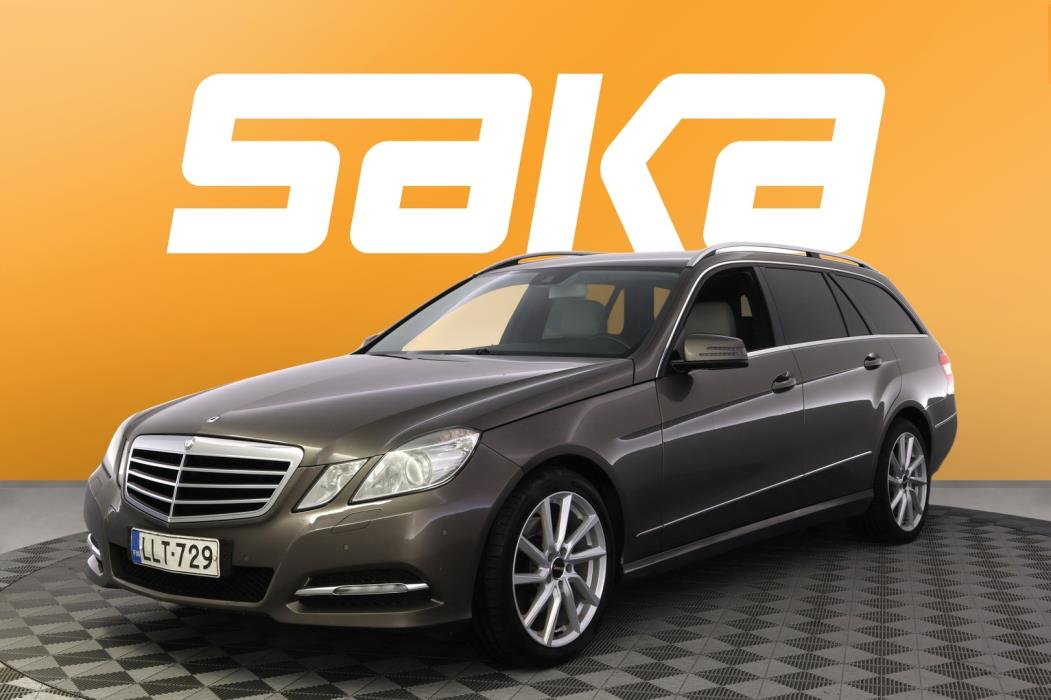 MERCEDES-BENZ E 2013