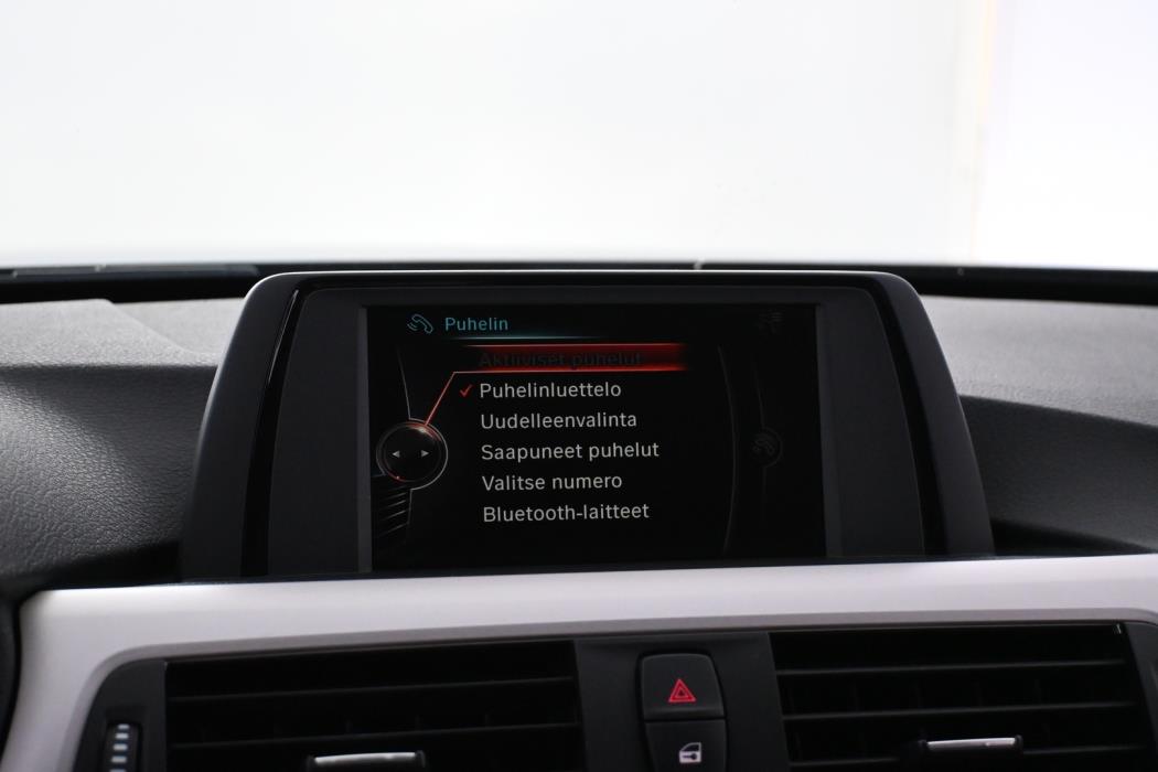 BMW 320 2016
