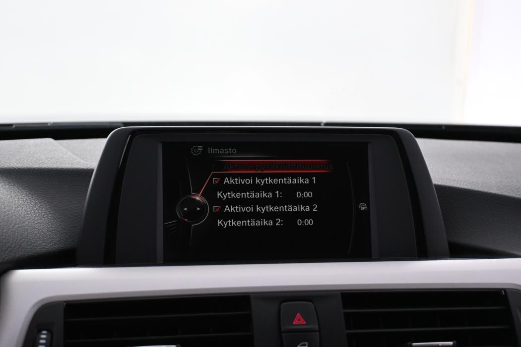 BMW 320 2016
