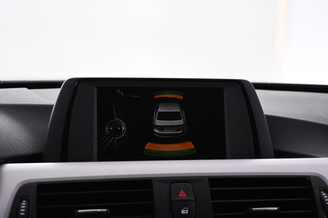 BMW 320 2016