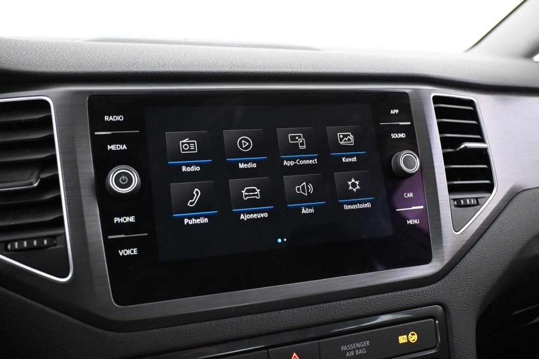 VOLKSWAGEN Golf Sportsvan 2018