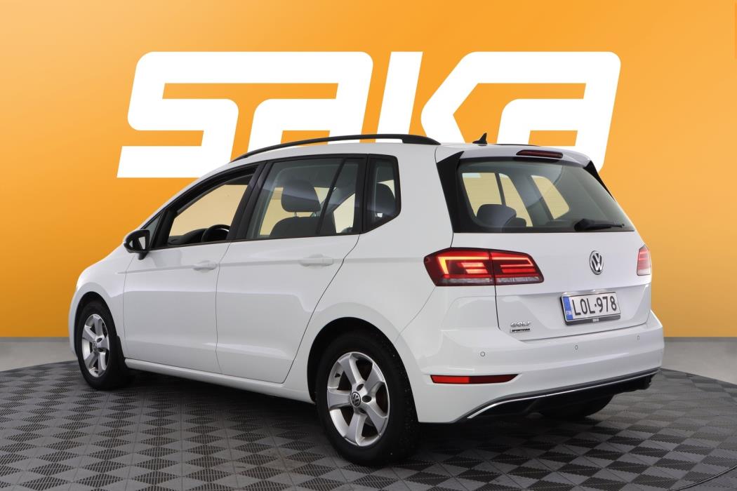 VOLKSWAGEN Golf Sportsvan 2018