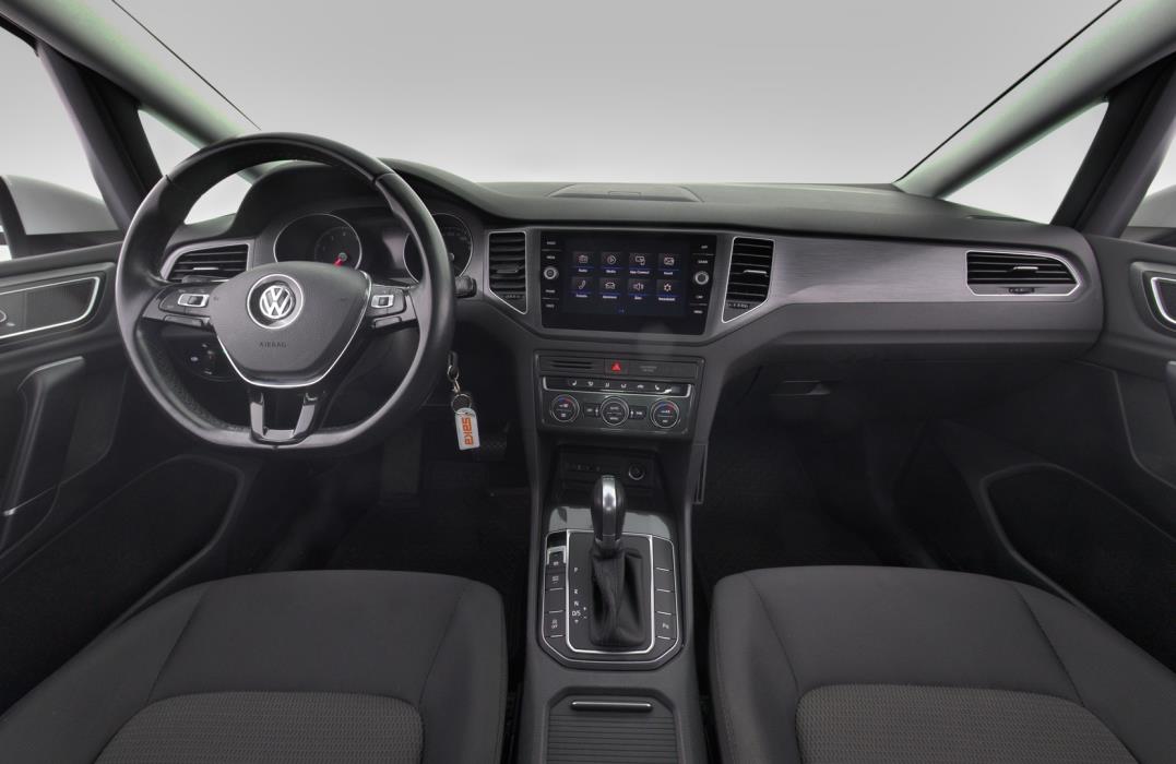 VOLKSWAGEN Golf Sportsvan 2018