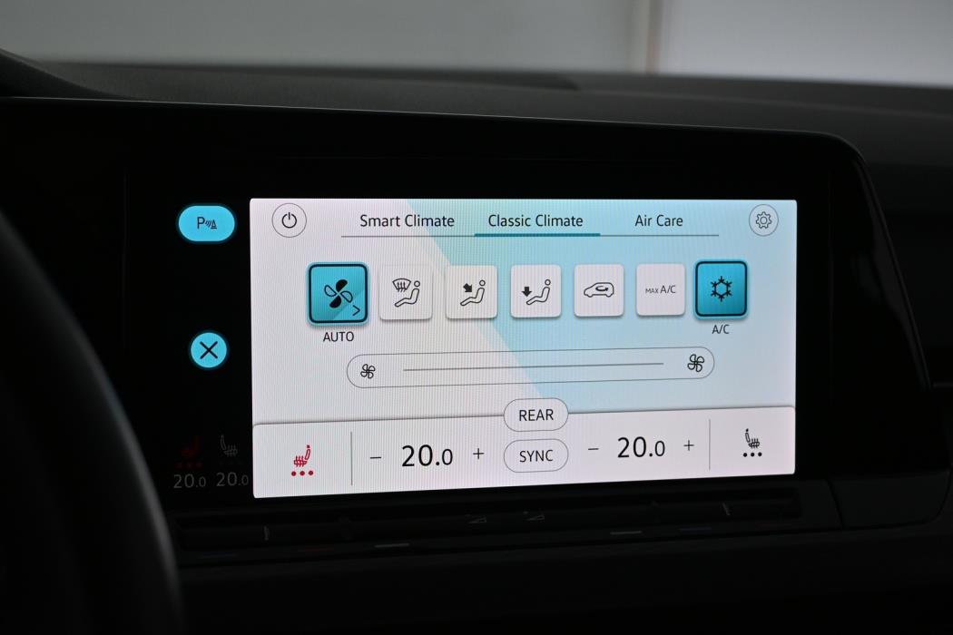 VOLKSWAGEN Golf 2021